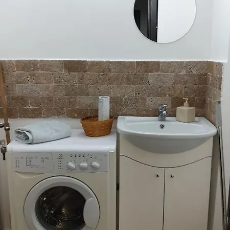 Daria Apartment *